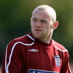 Rooney shaves his noggin